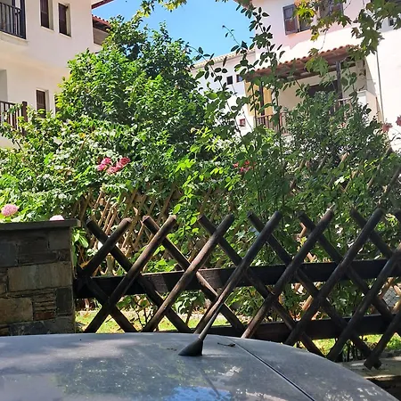 Paradise In Ai Giannis Apartamento *